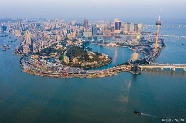 揭秘新澳门彩票资料网，正版查询号码与下载指南新澳门网